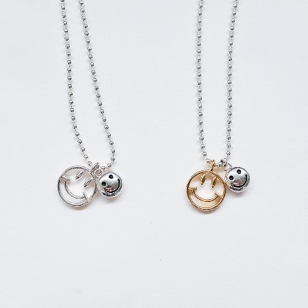 SMILE NECKLACE